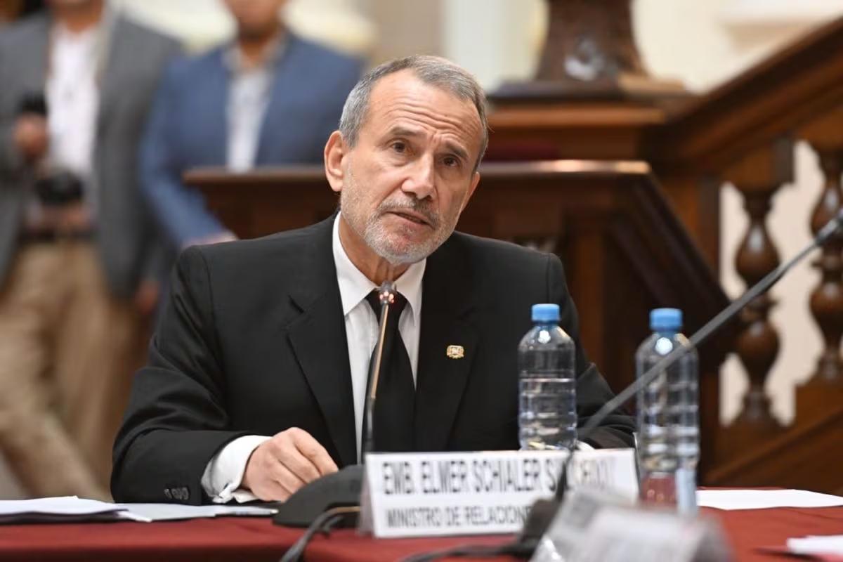 Perú busca blindarse ante aranceles de Trump: renegocia condiciones originales del TLC con EE.UU.